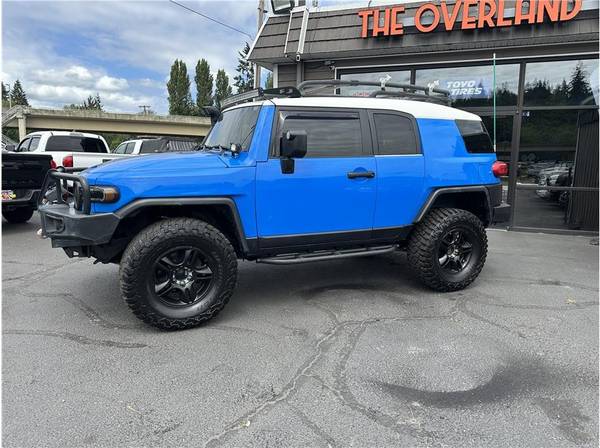 2007 Toyota FJ Cruiser 4x4 4WD Elevado  Bloqueo Diferencial Trasero Todo Terreno SUV - $19,999 (The Overland Truck Store)63623640973315122
