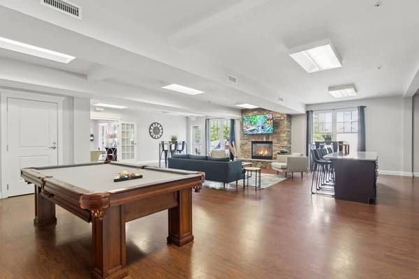 $2,310 / 1br - 1103ft2 - On-Site Management, Clubhouse, Patio/Balcony (95 Filley St, Bloomfield, CT)63989073479554123