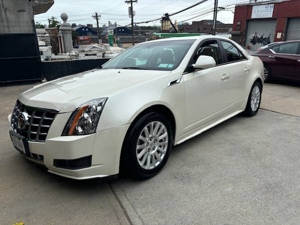 2013 Cadillac CTS 55,000 miles - $8,500 (Flushing)63614043129859120