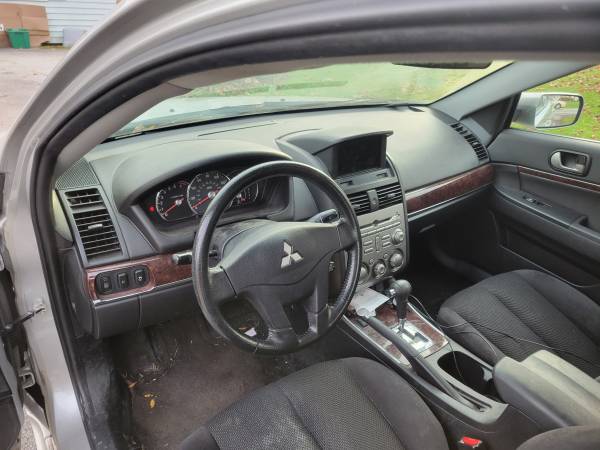 2010 Mitsubishi Galant SE - $4,200 (Chili, NY)63612053633155124