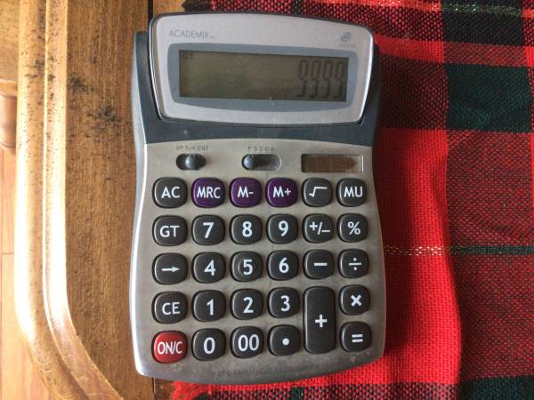 Academix Electric Calculator 1