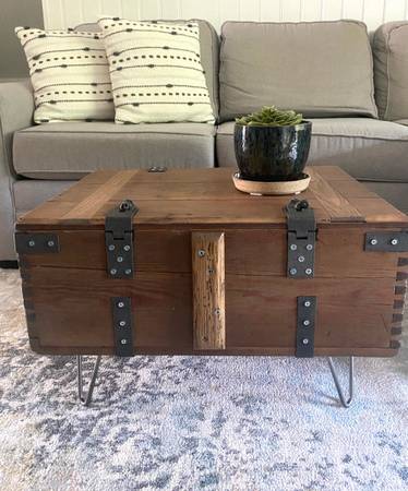 Upcycled Trunk Table 1