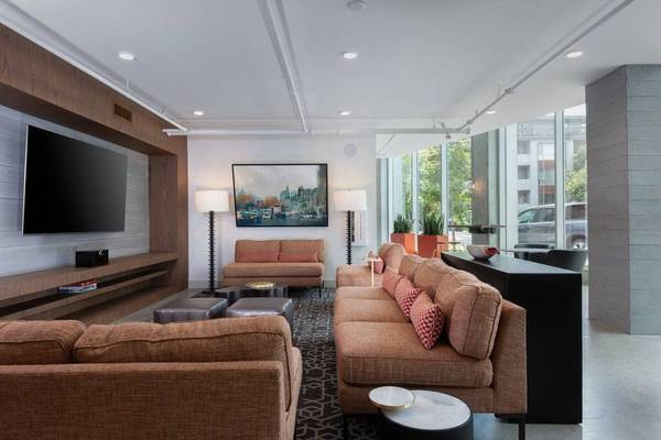 $2,699 / 2br - 874ft2 - Patio/Balcony, Walk Score 99, 6 Weeks Free (oakland downtown)63850427981953124