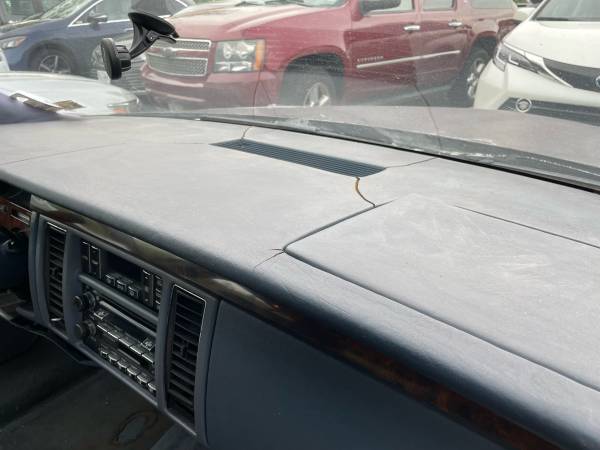 1995 Cadillac Fleetwood - $1,900 (Reston)63616569448705124