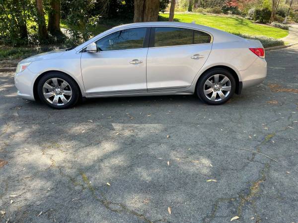 2012 Buick LaCrosse - Financing Available! - $9900.00 (Durham)63470075955713121