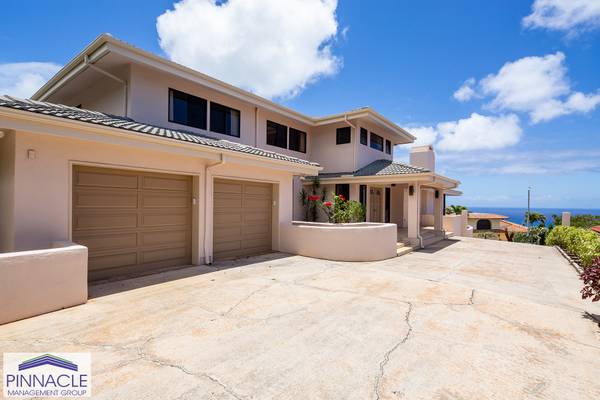 4 Bedroom, 3 baths, 2 Parking Gated Community Hawaii Loa Ridge 1