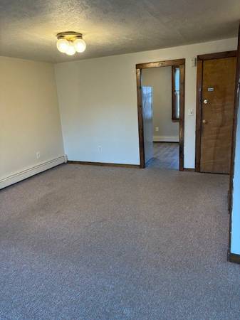 $1,500 / 1br - Best Value on the South Shore (Whitman)63996406481154121