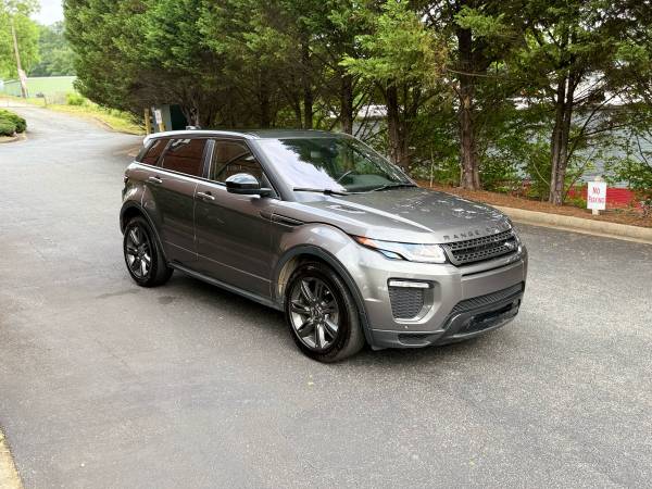 2019 LandRover Range Rover Evoque Edición Landmark - $12,000 (Marietta)63620911216257122