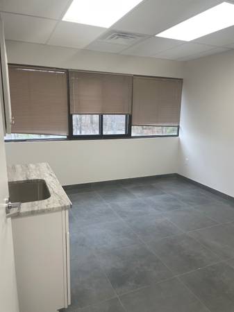 $575 / 400ft2 - Newly Renovated Medical Office For RENT (Oakhurst, NJ)63612018104705122