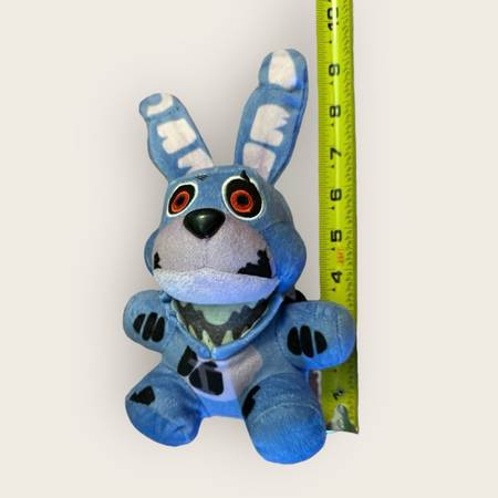 Funko FNAF Five Nights at Freddy's Twisted Ones Twisted Bonnie 9" Plush 1
