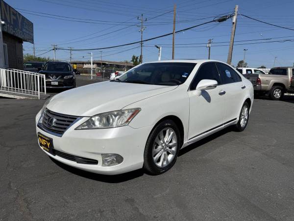 2011 Lexus ES 350 Base 4 puertas Sedán - $9.998 (+ NFY Auto Sales)63470761351171123
