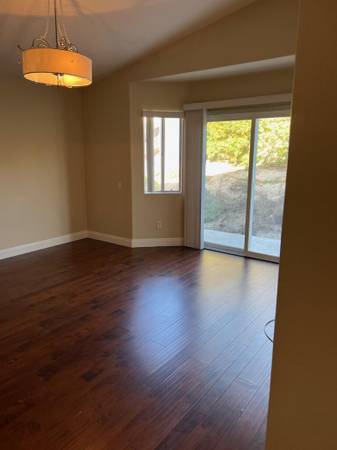 $3,850 / 3br - 1535ft2 - Beautiful detached house in Oceanside (Del Oro Hills, Oceanside)63878584689283121