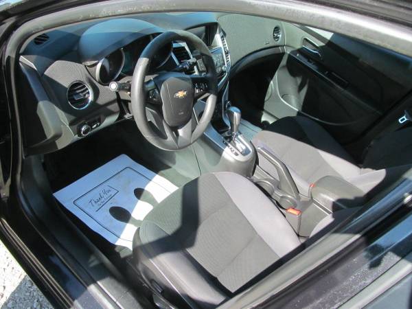 2015 CHEVY CRUZE MUY LIMPIO COMPRE AQUÍ PAGUE AQUÍ ( PAGO INICIAL DE 2600 ) - $2,600 (DETROIT 313-826-7194 ** 8 MILE)63622114843265122