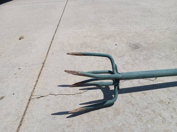 Garden Hound Twist Cultivater - $15 (Meridian)63471410160513121