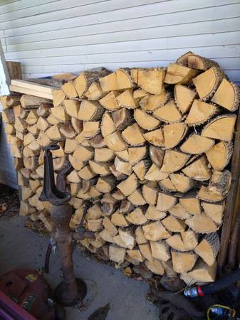 Firewood, split and dried 1