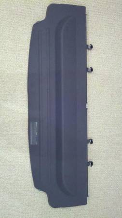 Toyota RAV4 Cargo Cover 1