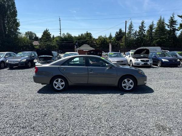 2002 Toyota Camry XLE V6 - $4,499 (Lynnwood, WA)63654707141123121