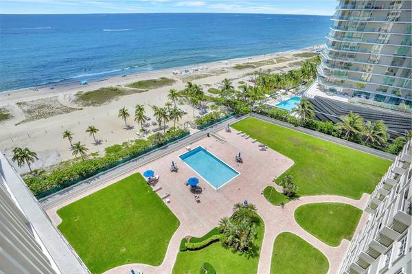 $425,000 / 2br - 1140ft2 - Two Bedroom Condo on Beach with Ocean Views in Pompano Beach (Pompano Beach)63825128254465121