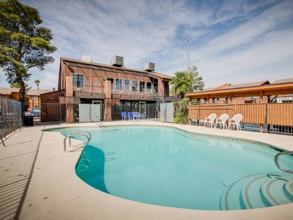 $1,100 / 1br - 572ft2 - Aire acondicionado, Las Vegas NV, 1 habitación (3120 Wynn RD, Las Vegas, NV)63859611968001124
