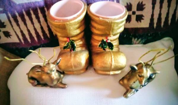 Golden Santa Boots and Two reindeers 1