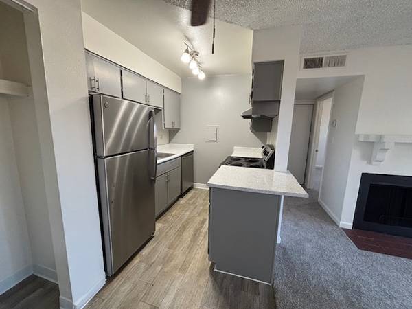 $903 / 1br - 645ft2 - Oracle Palms Apts.- LISTO PARA MUDARSE (TUCSON)63674929171715120