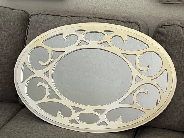 Oval Mirror 1