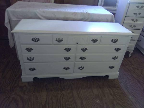 7 Drawer Dresser 1