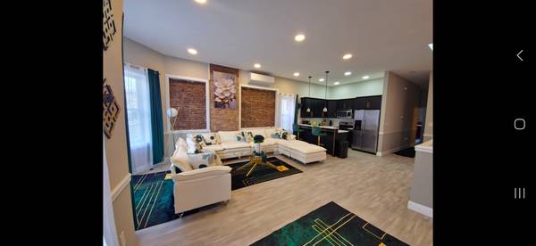 $3,000 / 3br - Beautiful 3br 1 block from Subway (Highland park, Brooklyn)63788575495299122