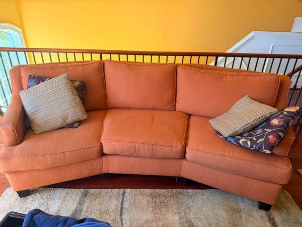 Free Sofa 1