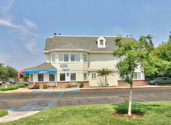 $450 / 1br - Opción asequible para vivir en apartamento - ¡Tarifa plana semanal incluida! (Sacramento Sur y Elk Grove)64043668940290121