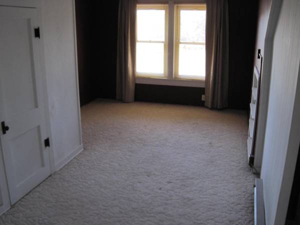 $699 / 2br - Northside upper 2 Bedroom Apt. (2330 Starr Ave.)63845958631683122