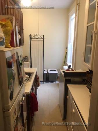 $1,950 Allston/Brookline Oversized Studio For 2 People Avail Now!! No Fee!! (Allston)63996546472706122