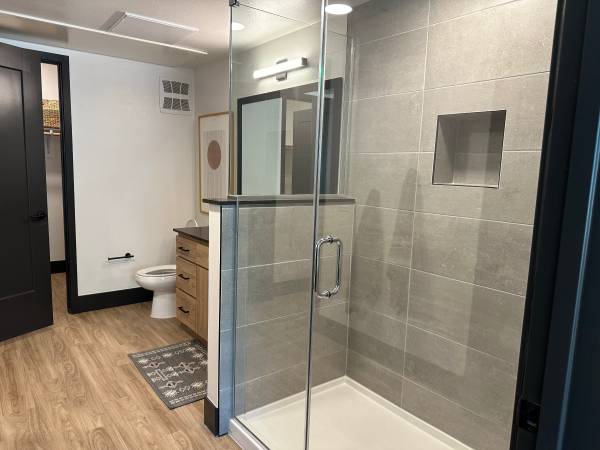 $1,444 8 Weeks FREE, Brand New Studio, One & Two Bedrooms also available (Off the loop 101, North Phoenix, Plank Flooring throughout)63966952467714122