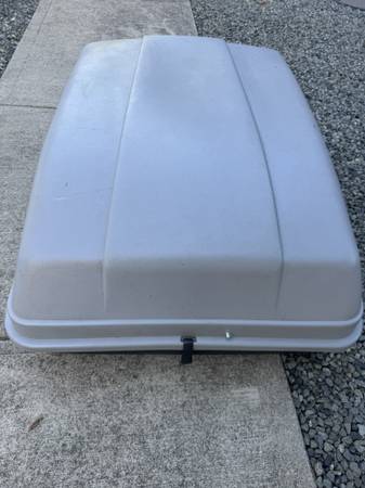 Rooftop Extra Large Cargo Carrier plastic 1