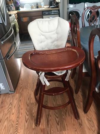 Child high chair 1