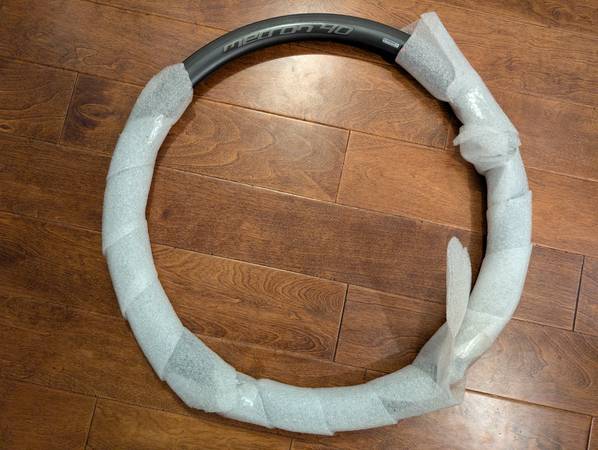 Vision Metron 40 Carbon Rim 1