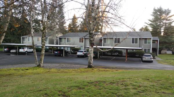 $1,550 / 2br - 900ft2 - Spacious 2BD/1BA Apartment in Tumwater – Washer/Dryer Hookups + Parkin (Olympia)63799909817347120