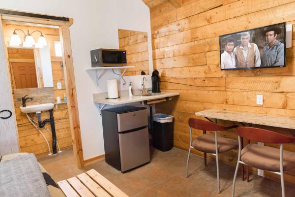 $850 / 1br - Cabaña en alquiler $850 (Escalante, UT)63932588492291122