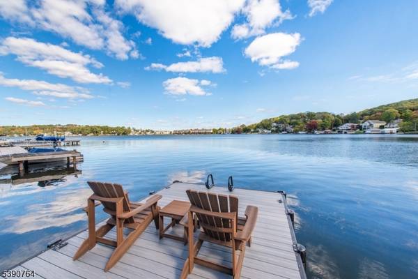 The total package! Rentals in Roxbury Twp.. 3 Beds, 2 Baths 1