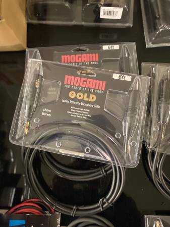 Mogami Gold Neglex Quad Microphone Cable for Studio Neutrik XLR 6ft. 1