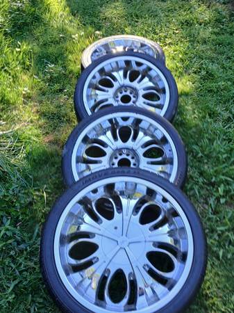 Ironman IMOVE Gen 2 AS 20" tires with Tyfun Chrome Universal Rims 1