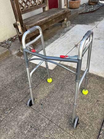 Rolling walker 1