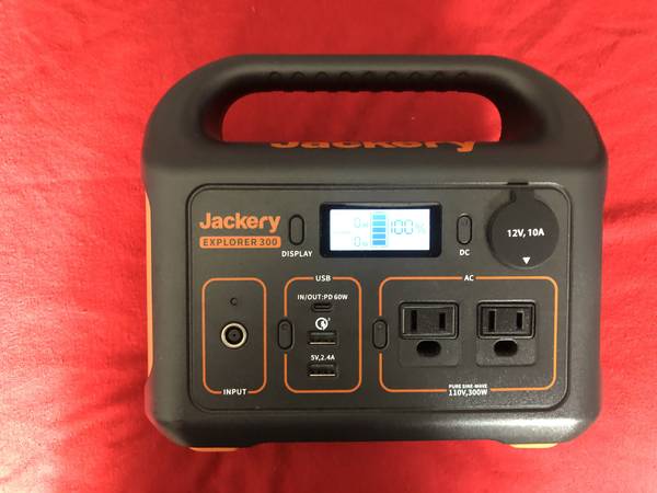 Jackery Power Station Explorer 300 1