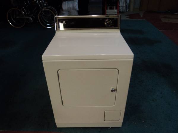 Maytag  GAS DRYER 1