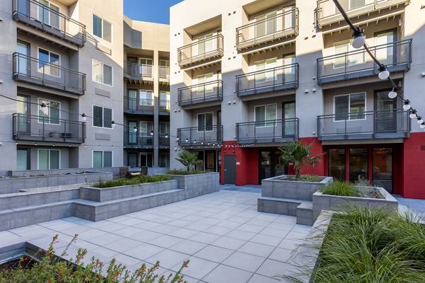 $1,800 / 444ft2 - New Specials & Look & Lease Promotions! Call Today for More Details!! (santa clara)63824141799171122