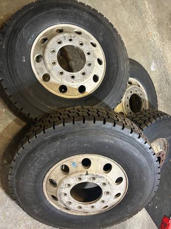 11R-22.5 Set of tires and wheels - $1,425 (Bartlett)62970099087105123