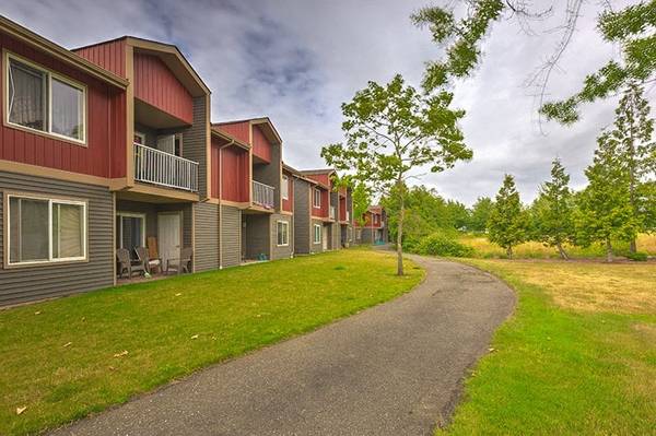 4/bd 2/ba, Online Payments Available, Clubhouse 1