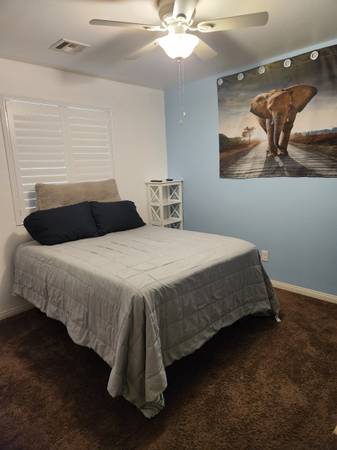 Habitación en alquiler por $700 Laughlin (Billbray Square)63799544949377124