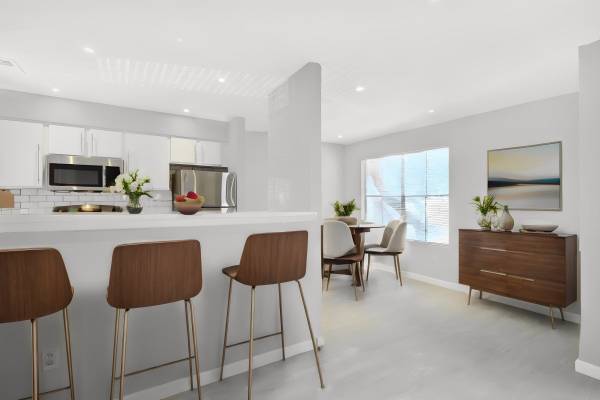 $925 / 1br - 400ft2 - Spacious Floor Plans, Swimming Pool & Spa (9500 Jollyville Road, Austin, TX)63922560930691123