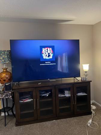 75” TV like new 1